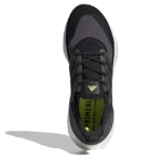 ⁦Adidas Ultraboost 21 Black Silver Metallic Solar Yellow⁩ – תמונה ⁦4⁩