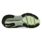 ⁦Nike Vomero 18 Dusty Olive College Grey⁩ – תמונה ⁦4⁩