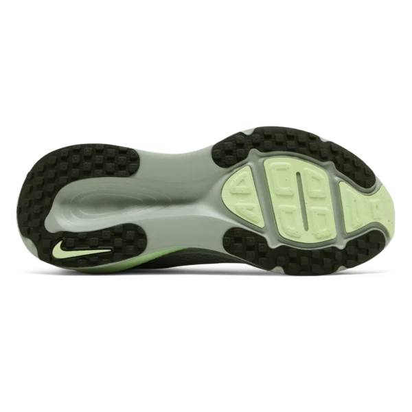 ⁦Nike Vomero 18 Dusty Olive College Grey⁩ – תמונה ⁦4⁩