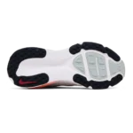 ⁦Nike Vomero 18 "Year of The Horse" White Dark Hazel Phantom⁩ – תמונה ⁦4⁩