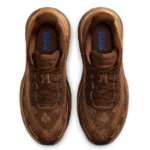 ⁦Nike Vomero Premium Flat Stout Cacao Wow Team Royal⁩ – תמונה ⁦4⁩