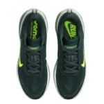 ⁦Nike Vomero Plus Seaweed Cannon Green Haze⁩ – תמונה ⁦4⁩