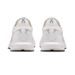 ⁦On Cloud 6 Versa White⁩ – תמונה ⁦3⁩