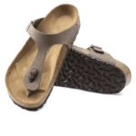⁦Birkenstock Gizeh Birko-Flor Nubuck Sandals Mocha⁩ – תמונה ⁦4⁩