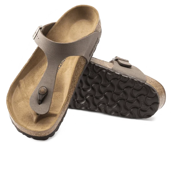 ⁦Birkenstock Gizeh Birko-Flor Nubuck Sandals Mocha⁩ – תמונה ⁦4⁩