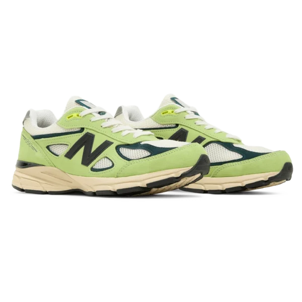 ⁦New Balance 990 Teddy Hi-Res White⁩ – תמונה ⁦2⁩