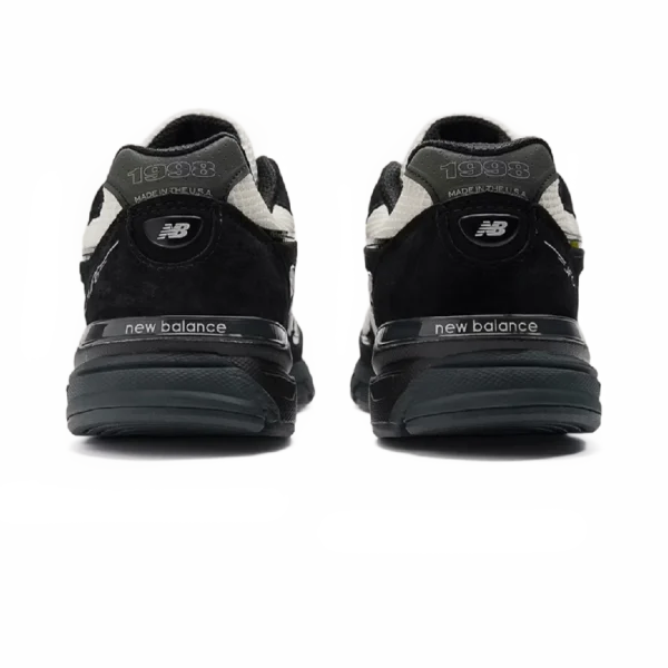 ⁦New Balance 990 "Joe Freshgoods" Outro Black White⁩ – תמונה ⁦3⁩