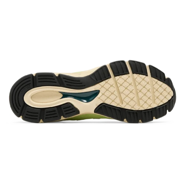 ⁦New Balance 990 Teddy Hi-Res White⁩ – תמונה ⁦4⁩