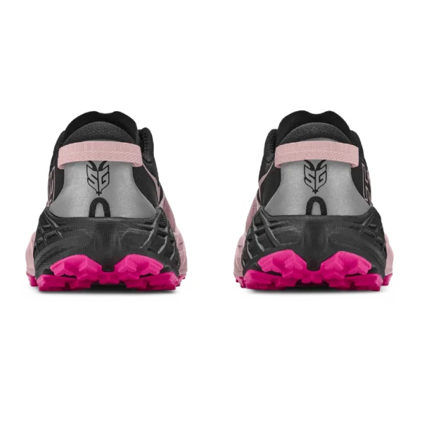 ⁦Hoka Speedgoat 7 Black Pink⁩ – תמונה ⁦3⁩