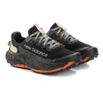 ⁦New Balance Fresh Foam X More Trail v3 Black Cayenne⁩ – תמונה ⁦2⁩