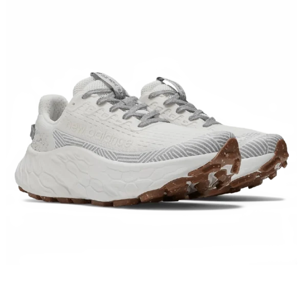 ⁦New Balance Fresh Foam X More Trail v3 White Turtledove⁩ – תמונה ⁦2⁩