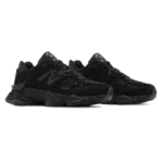 ⁦New Balance 9060 Triple Black Suede Patent⁩ – תמונה ⁦2⁩