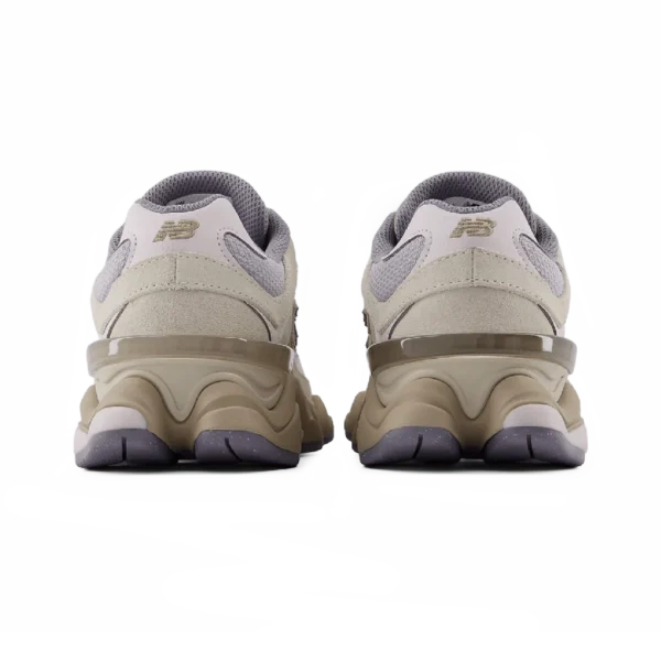 ⁦New Balance 9060 Timberwolf Driftwood⁩ – תמונה ⁦3⁩