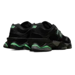 ⁦New Balance 9060 Black Green⁩ – תמונה ⁦3⁩