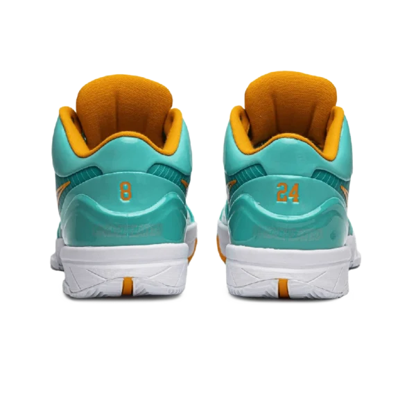 ⁦Nike Undefeated x Kobe 4 Protro Hyper Jade⁩ – תמונה ⁦3⁩