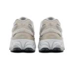 ⁦New Balance 9060 Grey⁩ – תמונה ⁦3⁩