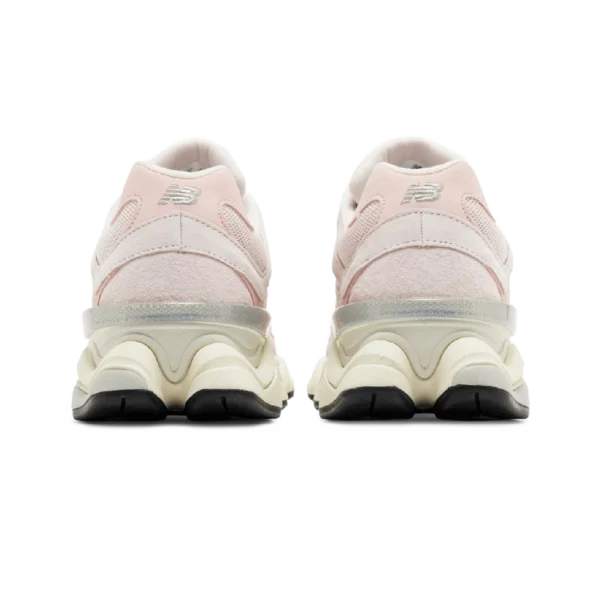 ⁦New Balance 9060 Crystal Pink⁩ – תמונה ⁦3⁩