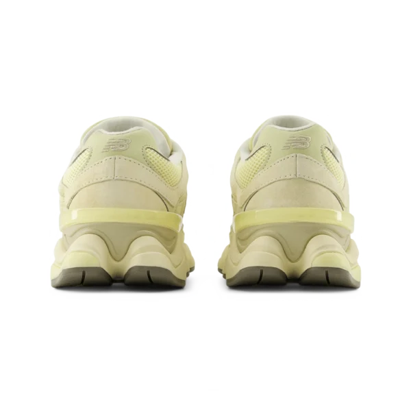 ⁦New Balance 9060 Parchment⁩ – תמונה ⁦3⁩