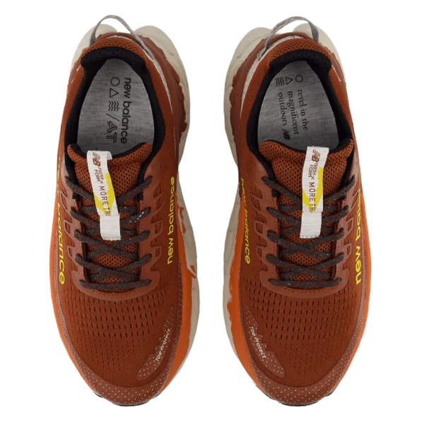 ⁦New Balance Fresh Foam X More Trail v3 Brown Beige Orange⁩ – תמונה ⁦4⁩