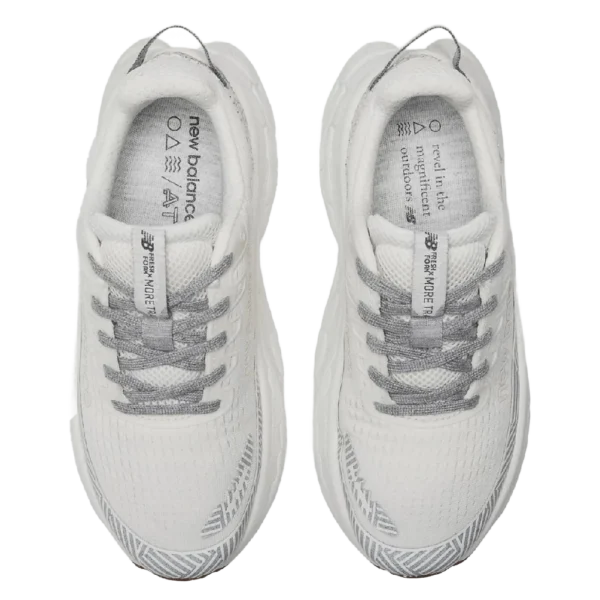 ⁦New Balance Fresh Foam X More Trail v3 White Turtledove⁩ – תמונה ⁦4⁩