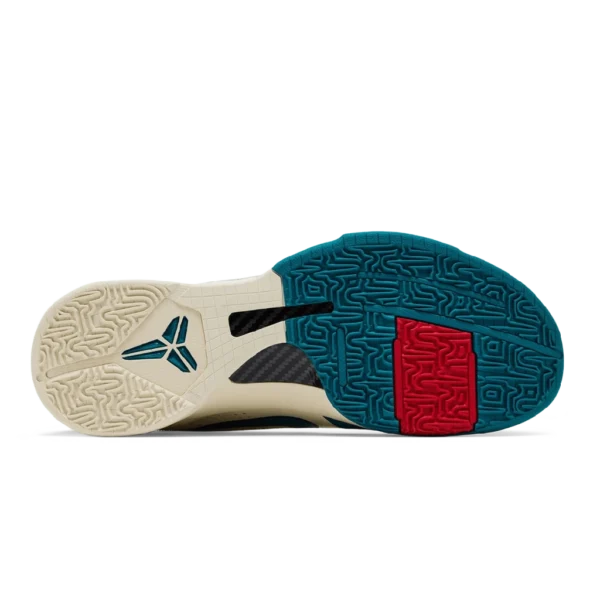⁦Nike Kobe 5 Protro Caitlin Clark Coconut Milk Spruce⁩ – תמונה ⁦4⁩
