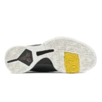 ⁦Nike Kobe 5 Protro "EYBL" Forest Green Metallic Red Yellow⁩ – תמונה ⁦4⁩