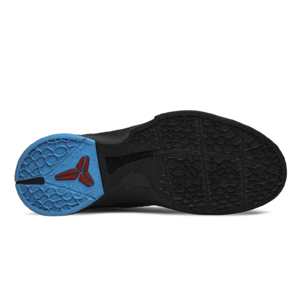 ⁦Nike Kobe 6 "Dark Knight" Dark Grey Blue Glow⁩ – תמונה ⁦4⁩