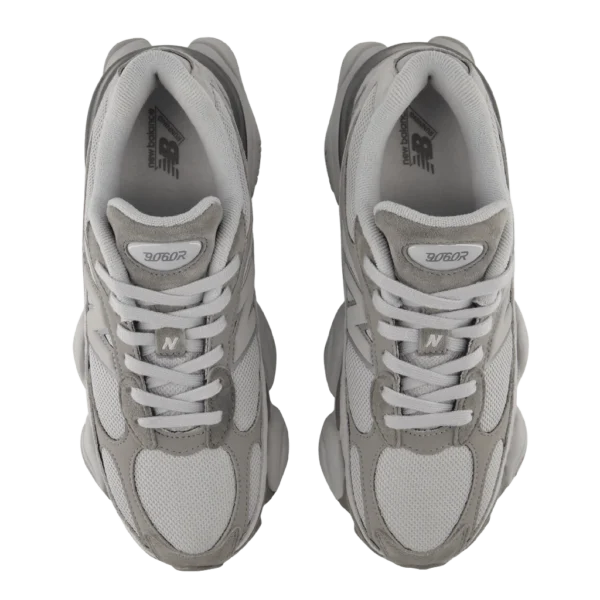 ⁦New Balance 9060 Grey⁩ – תמונה ⁦4⁩