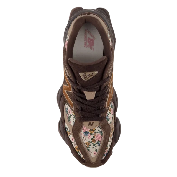 ⁦New Balance 9060 "Timeless Beauty" Brown Sand⁩ – תמונה ⁦3⁩