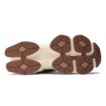 ⁦New Balance 9060 Rich Oak Timberwolf⁩ – תמונה ⁦5⁩