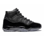 Air Jordan 11 x Comme des Garçons Triple Black