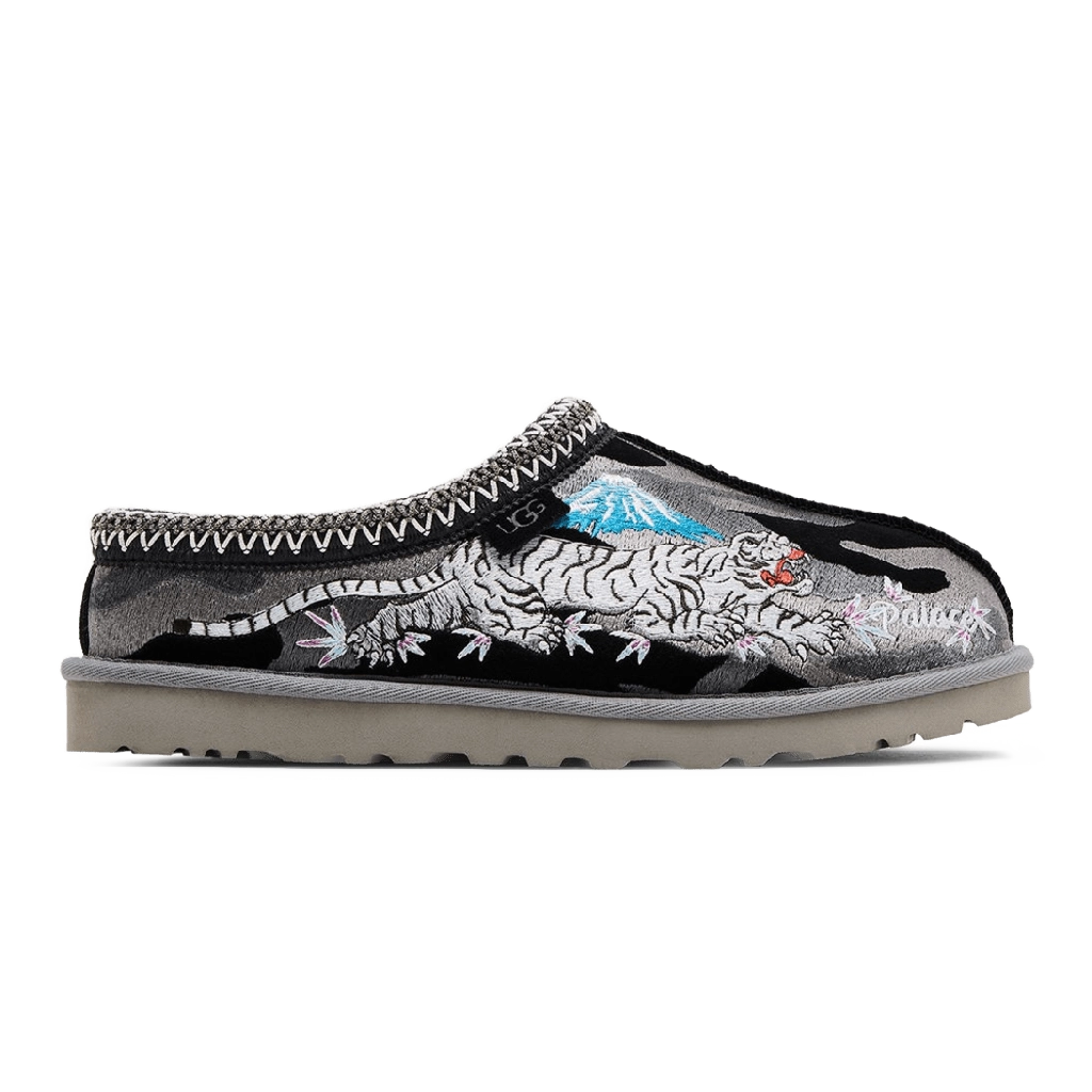 1 UGG Tasman Slipper x Palace Black Camo – תמונה 1