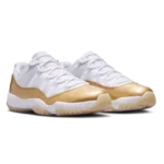 ⁦Air Jordan 11 Low "Mother's Day" White Metallic Gold⁩ – תמונה ⁦2⁩