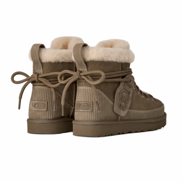 ⁦UGG Classic Heritage Lace-Up Dried Oregano⁩ – תמונה ⁦3⁩