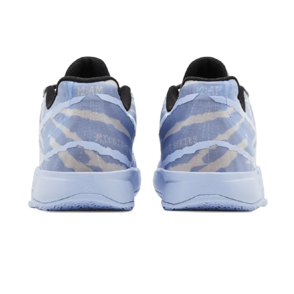⁦Nike Ja 2 "Induction" Taupe Grey Cobalt Bliss⁩ – תמונה ⁦3⁩