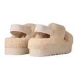 ⁦UGG Oh Fluffita Cross Strap Sandals Natural⁩ – תמונה ⁦3⁩