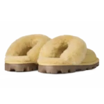 ⁦UGG Coquette Stitch Slipper Muted Mustard⁩ – תמונה ⁦3⁩