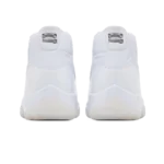 ⁦Air Jordan 11 x Comme des Garçons Triple White⁩ – תמונה ⁦3⁩