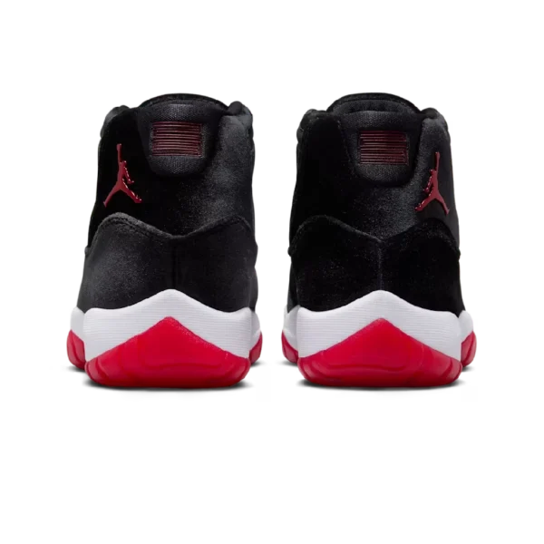 ⁦Air Jordan 11 "Bred Velvet" Black Red⁩ – תמונה ⁦3⁩