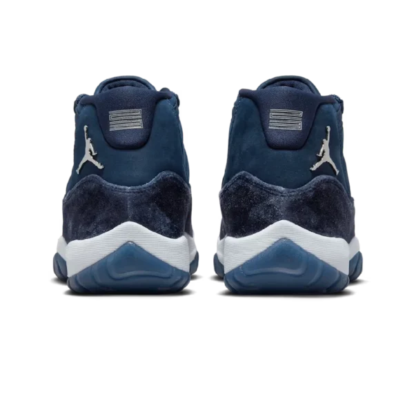 ⁦Air Jordan 11 Midnight Navy⁩ – תמונה ⁦3⁩