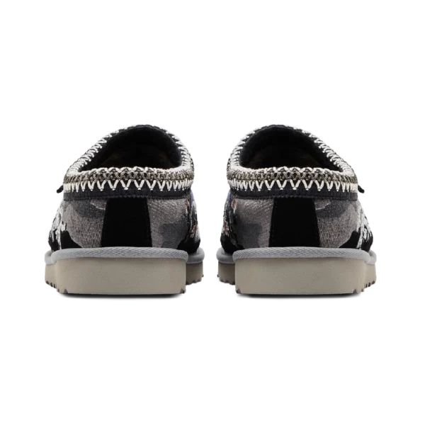 ⁦UGG Tasman Slipper x Palace Black Camo⁩ – תמונה ⁦3⁩