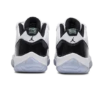 ⁦Air Jordan 11 Retro Low Iridescent White Emerald Rise Black⁩ – תמונה ⁦3⁩