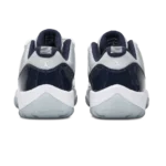 ⁦Air Jordan 11 Retro Low "Georgetown" Grey Mist Midnight Navy⁩ – תמונה ⁦3⁩