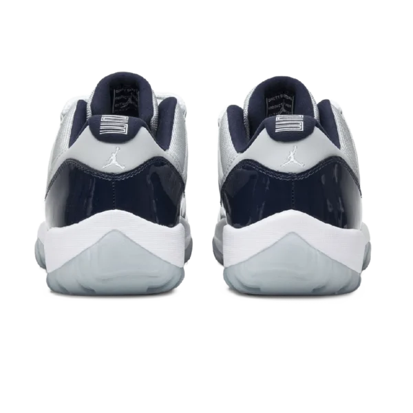⁦Air Jordan 11 Retro Low "Georgetown" Grey Mist Midnight Navy⁩ – תמונה ⁦3⁩