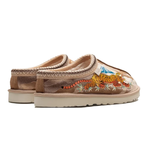 ⁦UGG x Palace Tasman Slipper Chestnut Camo⁩ – תמונה ⁦3⁩