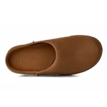 ⁦UGG Otzo Clog Dark Chestnut⁩ – תמונה ⁦4⁩