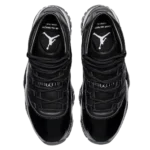 ⁦Air Jordan 11 x Comme des Garçons Triple Black⁩ – תמונה ⁦4⁩