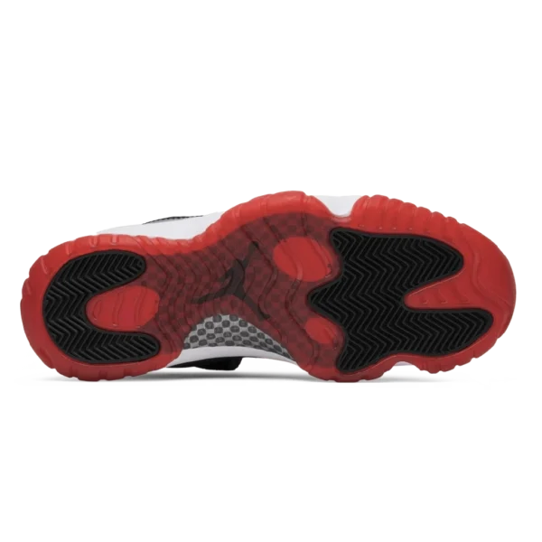 ⁦Air Jordan 11 Retro Low "Bred" Black True Red White⁩ – תמונה ⁦4⁩