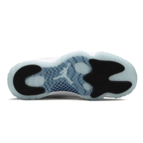 ⁦Air Jordan 11 Retro Low Legend Blue White⁩ – תמונה ⁦4⁩