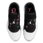 ⁦Air Jordan 11 CMFT Low White Black⁩ – תמונה ⁦4⁩